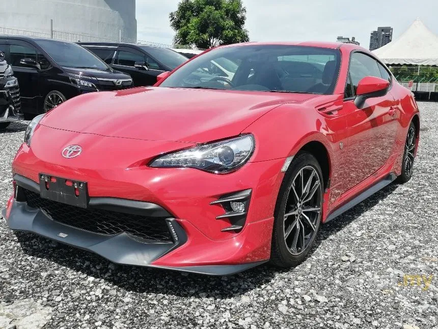 Recon 17 Toyota 86 Gt Limited 2 0 Coupe 2tone Interior Carlist My