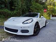 2015 Porsche Panamera 4 3.6 ** New Facelift ** Unregister ** Power Boot ** Warranty ** Reverse Camera ** Unregister **