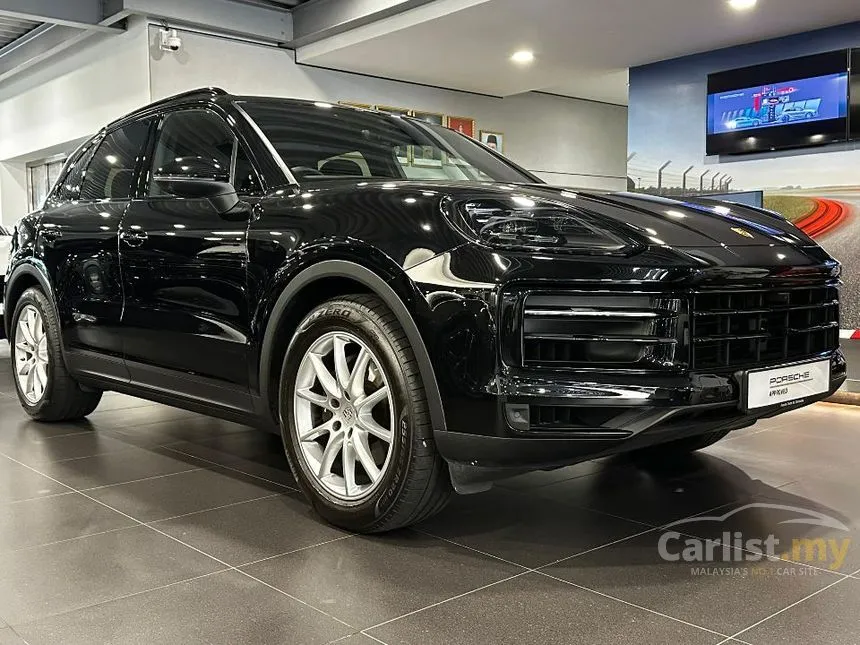 2024 Porsche Cayenne SUV