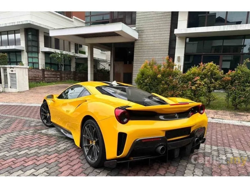 2019 Ferrari 488 Pista Coupe
