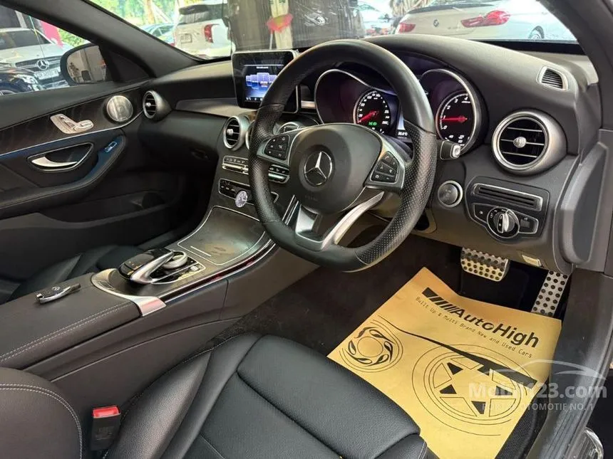 2015 Mercedes-Benz C250 AMG Sedan