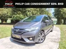 2014 HONDA JAZZ 1.5 V Condition Cantik Masih Boleh Loan Lagi