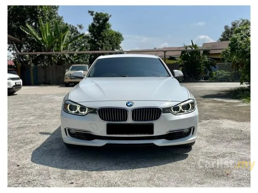 2013 BMW 328i Luxury Line Sedan