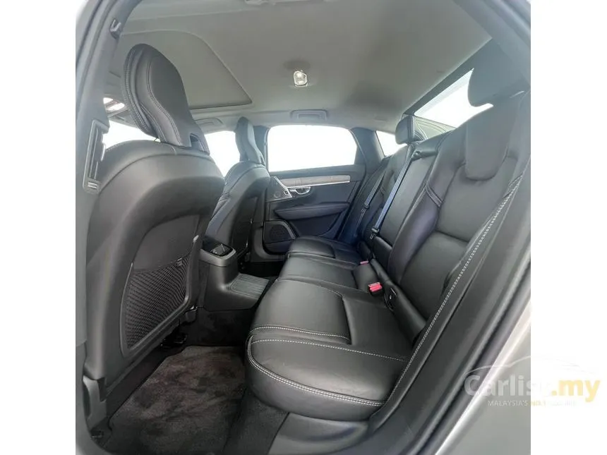 2022 Volvo S90 Recharge T8 Inscription Plus Sedan