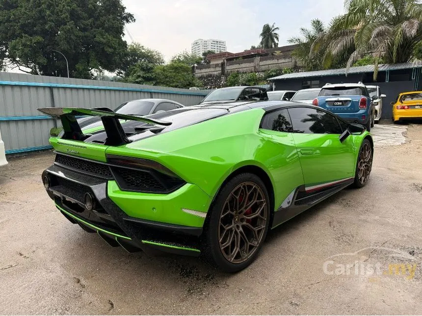 2018 Lamborghini Huracan Performante Coupe