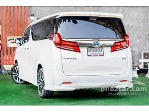 2019 Toyota ALPHARD 2.5 Hybrid SR C-Package E-Four Van