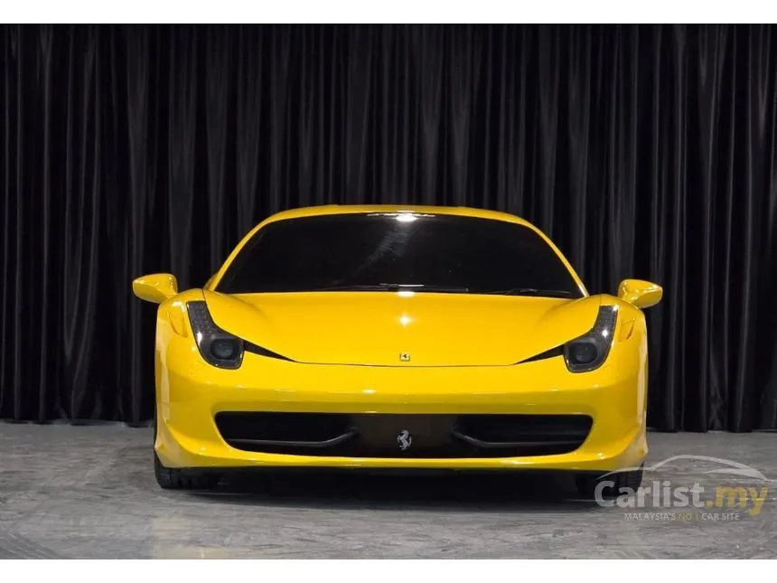 2011 Ferrari 458 Italia Coupe