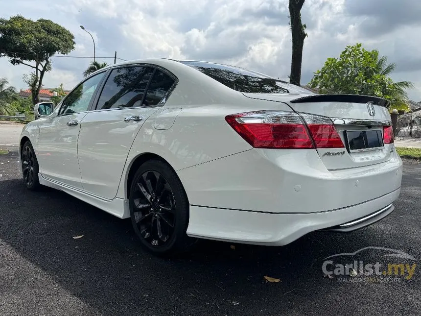 2015 Honda Accord VTi-L Sedan