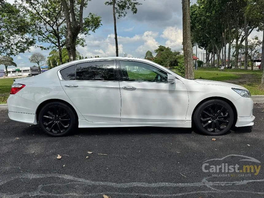 2015 Honda Accord VTi-L Sedan