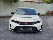 NEW CAR CONDITION UNREG 2025 Honda Civic 2.0 Type R Hatchback WHITE / MILEAGE 20 KM ONLY / PROCESSING FEE RM1350/ FREE 6 YEAR WARRANTY