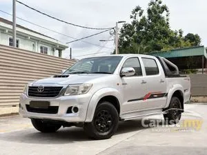 2013 Toyota Hilux 2.5 G VNT Dual Cab (Metallic) Pickup