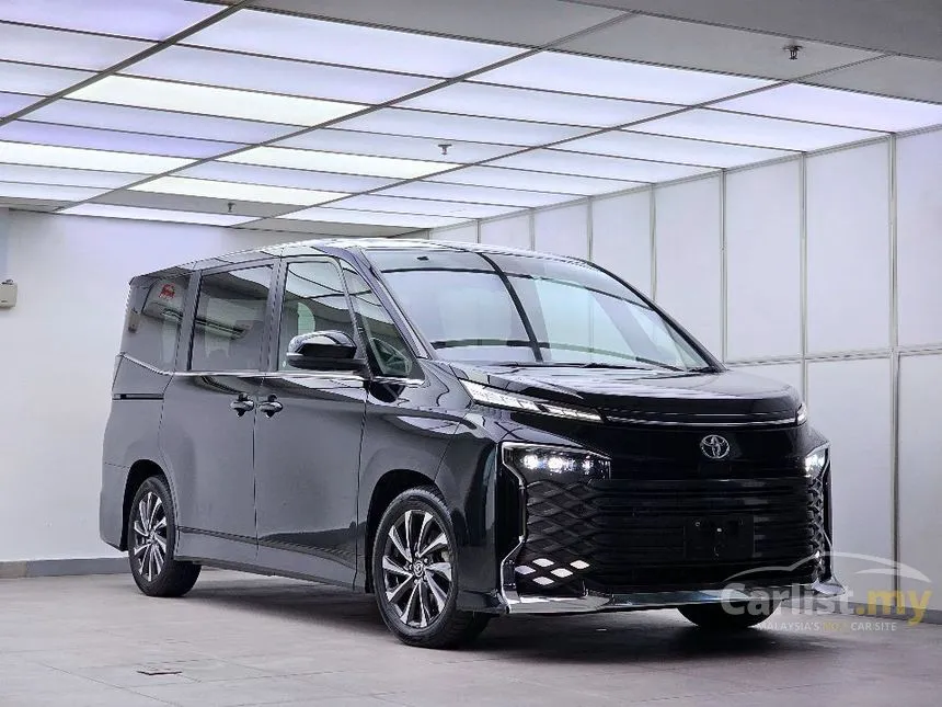 2023 Toyota Voxy S-Z MPV