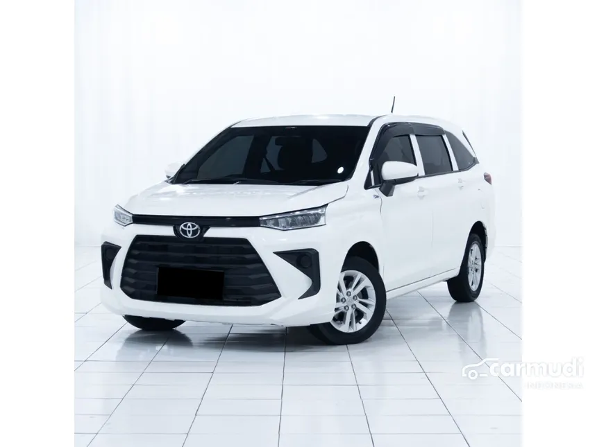 Jual Mobil Toyota Avanza 2022 E 1.3 di Kalimantan Barat Automatic MPV Putih Rp 225.000.000