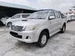 Used 2012 Toyota Hilux 2.5 G Pickup Truck FREE TINTED