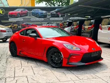 [21900KM](5A REPORT) TOYOTA GR86 2.4 (MANUAL) RZ COUPE -GR BODYKITS & SPOILER,GR DOORVISOR,GR QUAD-TIPS EXHAUST,GR STABILIZER COVER,RED&BLACK INTERIOR