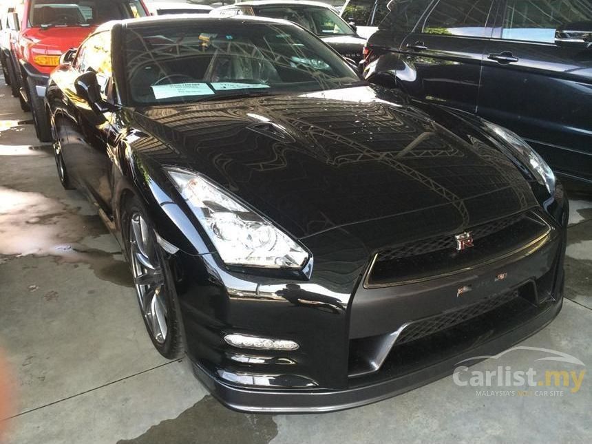 2011 Nissan GT-R Black Edition Coupe