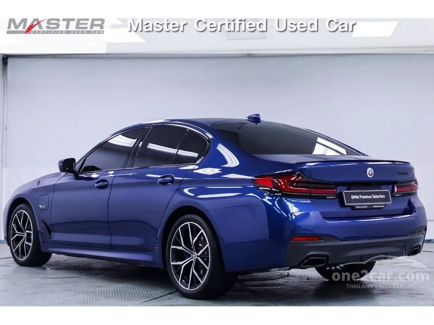 2022 BMW 530e M Sport Sedan