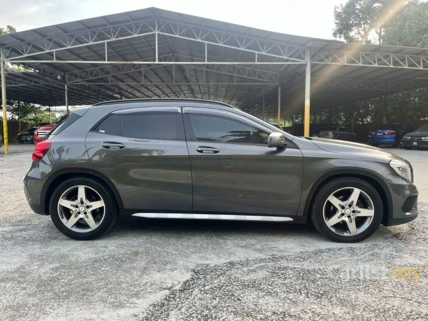 2014 Mercedes-Benz GLA180 AMG SUV