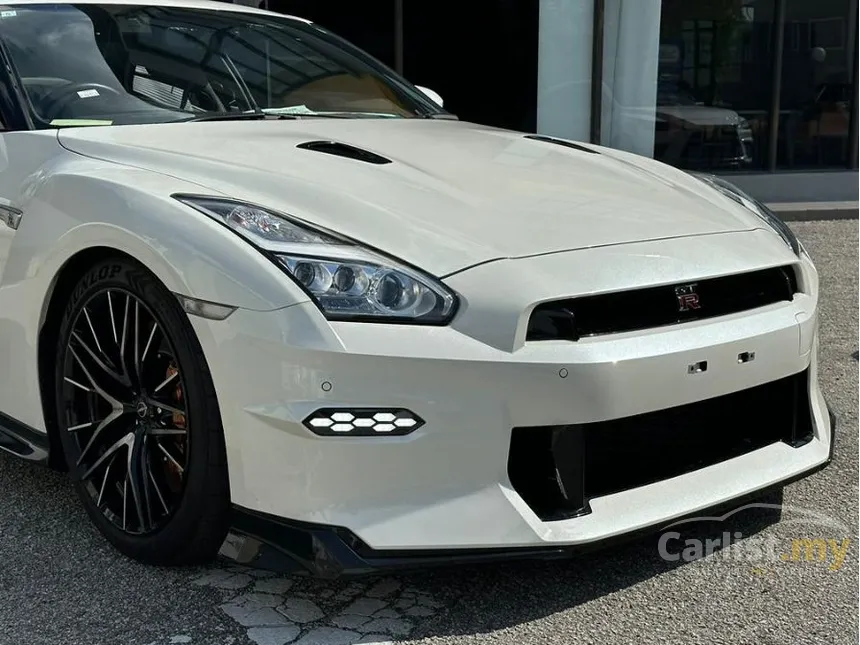 2023 Nissan GT-R Coupe