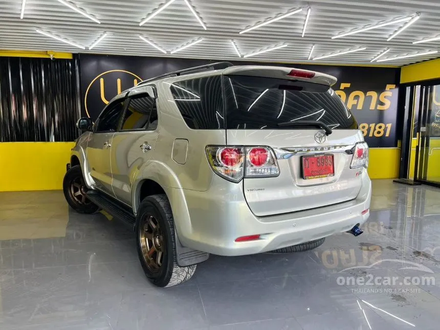2012 Toyota FORTUNER G SUV