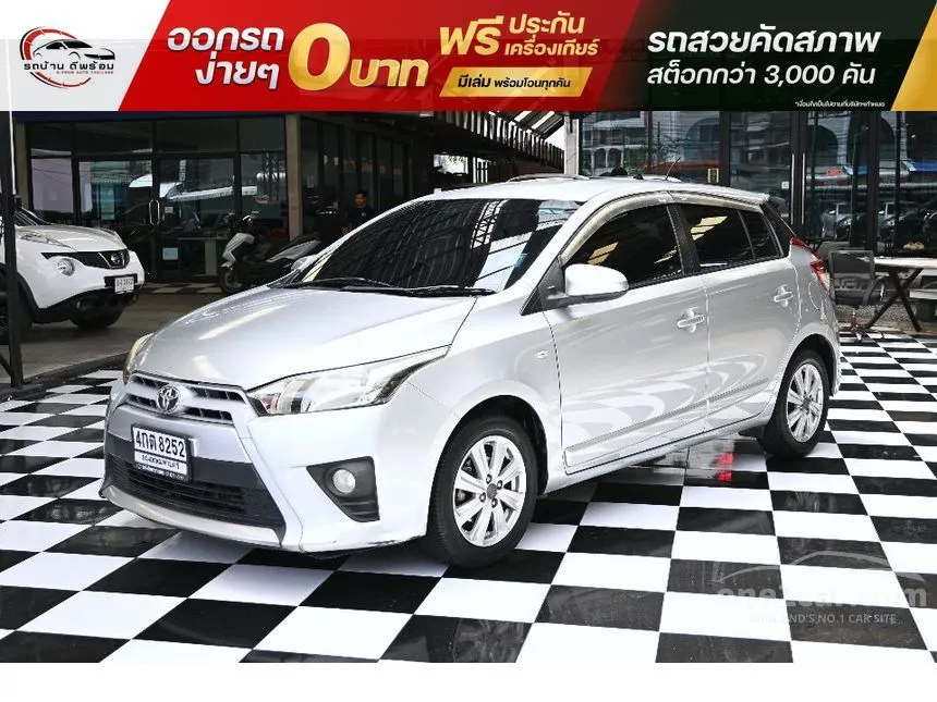 2015 Toyota YARIS E Hatchback