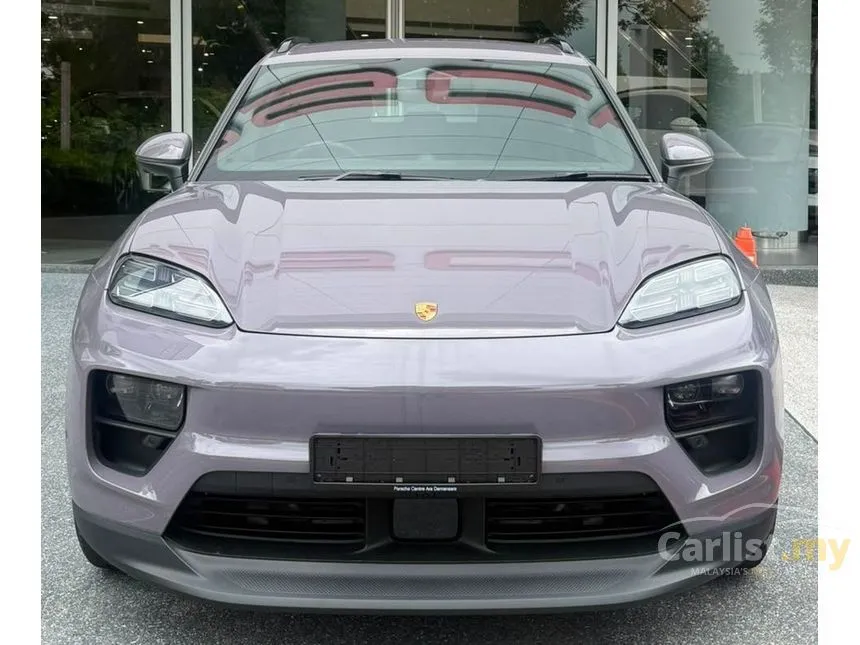 2025 Porsche Macan 4 SUV