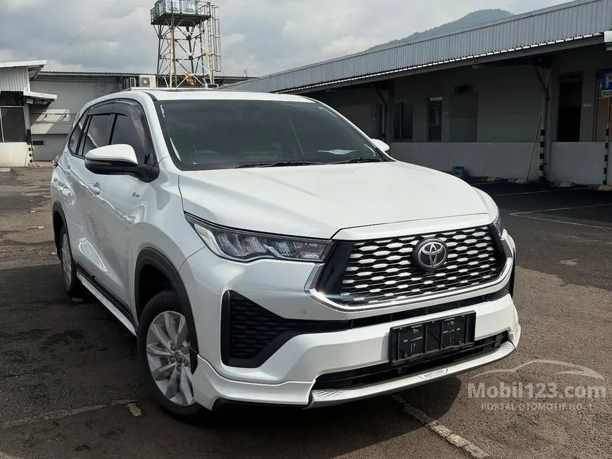 2026 Toyota Kijang Innova Zenix V HV Modellista (Non Premium Color) MPV