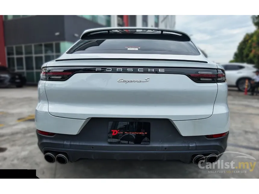 2022 Porsche Cayenne Coupe