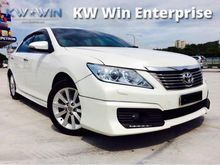 2012 Toyota Camry 2.5 V Sedan