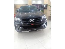 2019 Toyota Fortuner 2.7 TRD SUV