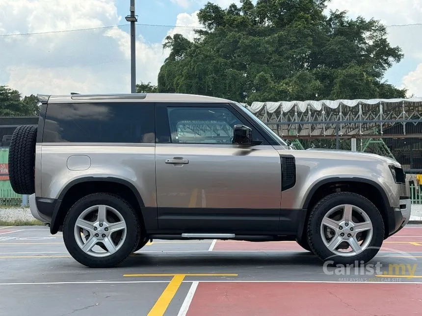 2023 Land Rover Defender 90 P300 SE SUV