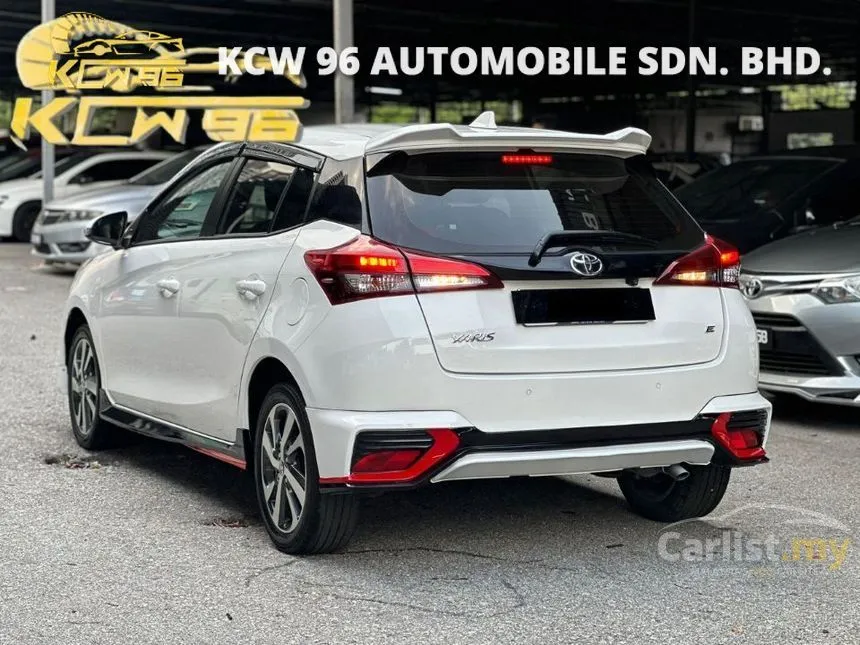 2020 Toyota Yaris E Hatchback