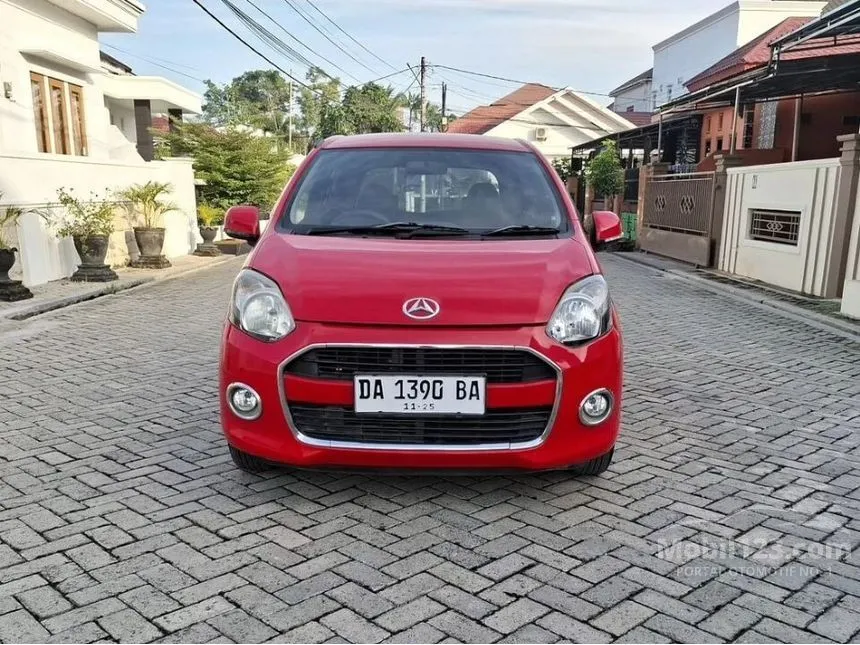 Jual Mobil Daihatsu Ayla 2015 X 1.0 di Kalimantan Selatan Manual Hatchback Merah Rp 97.000.000