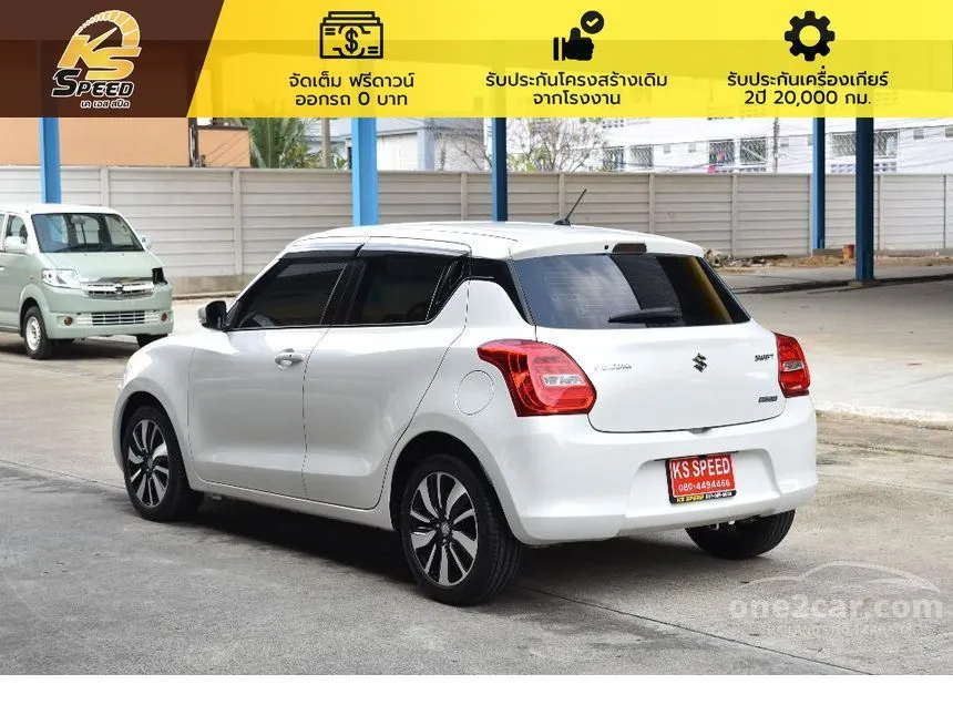 2022 Suzuki SWIFT GLX Hatchback