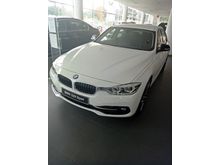 2018 BMW 320i Sport With M Performance Wheels
