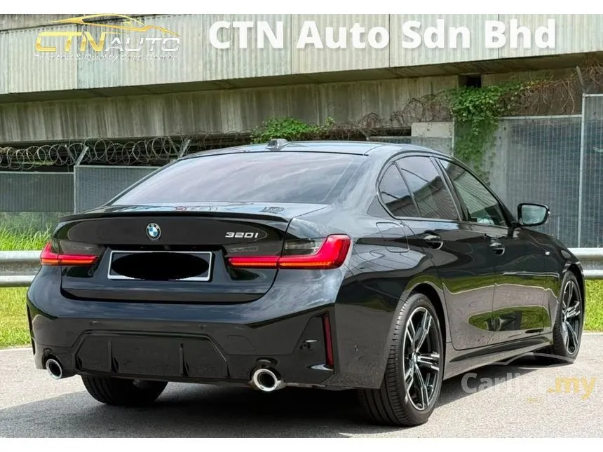 2023 BMW 320i M Sport Sedan
