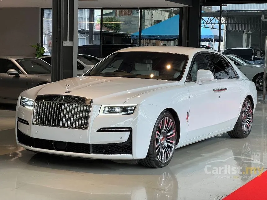 2023 Rolls-Royce Ghost Black Badge Sedan