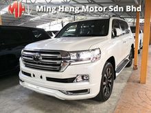 2017 Toyota Land Cruiser 4.6 ZX SUV - RECON -