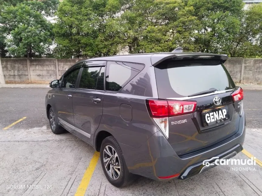 2021 Toyota Kijang Innova V MPV