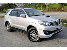 2014 Toyota Fortuner 2.5 G TRD Sportivo VNT SUV (A) SUPER CAR KING