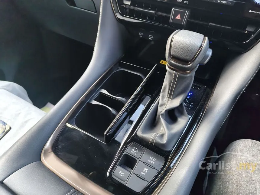 2023 Toyota Alphard Z MPV