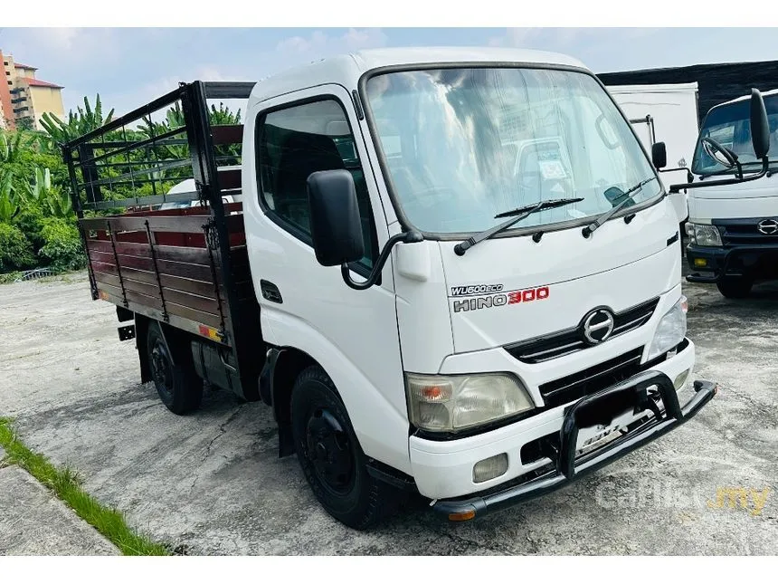 2015 Hino 300 Series WU600 ECO - WU600R-HKMLL3 Lorry