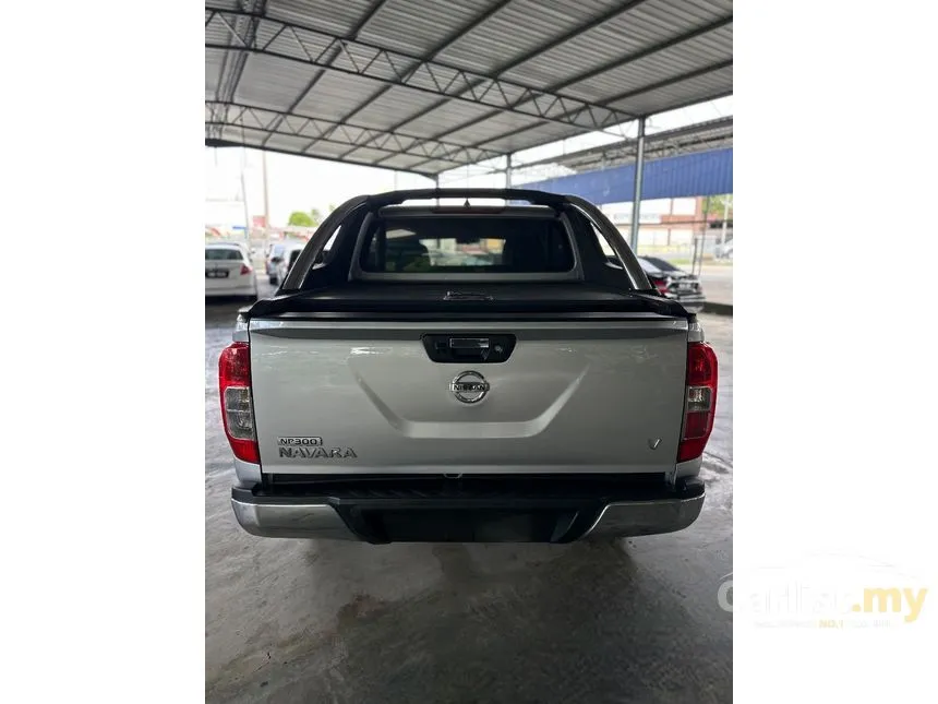 2016 Nissan Navara NP300 V Dual Cab Pickup