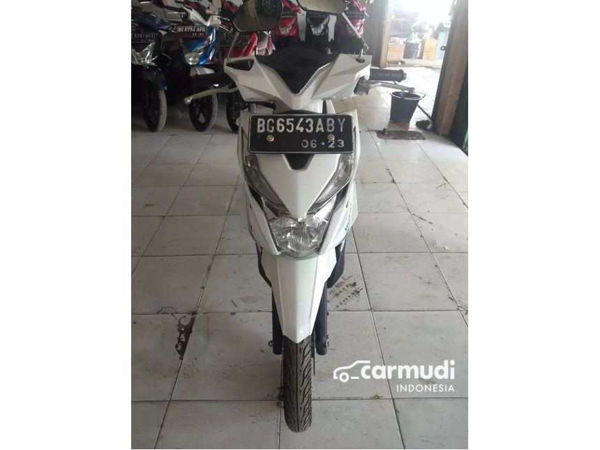 Honda Beat 18 110 0 1 In Sumatera Selatan Automatic Others White For Rp 13 500 000 Carmudi Co Id