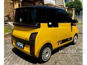 2022 Wuling Air EV Long Range Hatchback