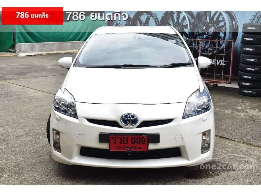 2011 Toyota Prius Hybrid Hatchback