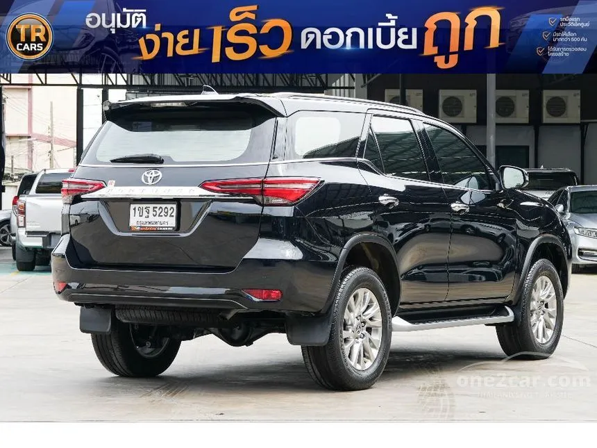 2021 Toyota FORTUNER V SUV