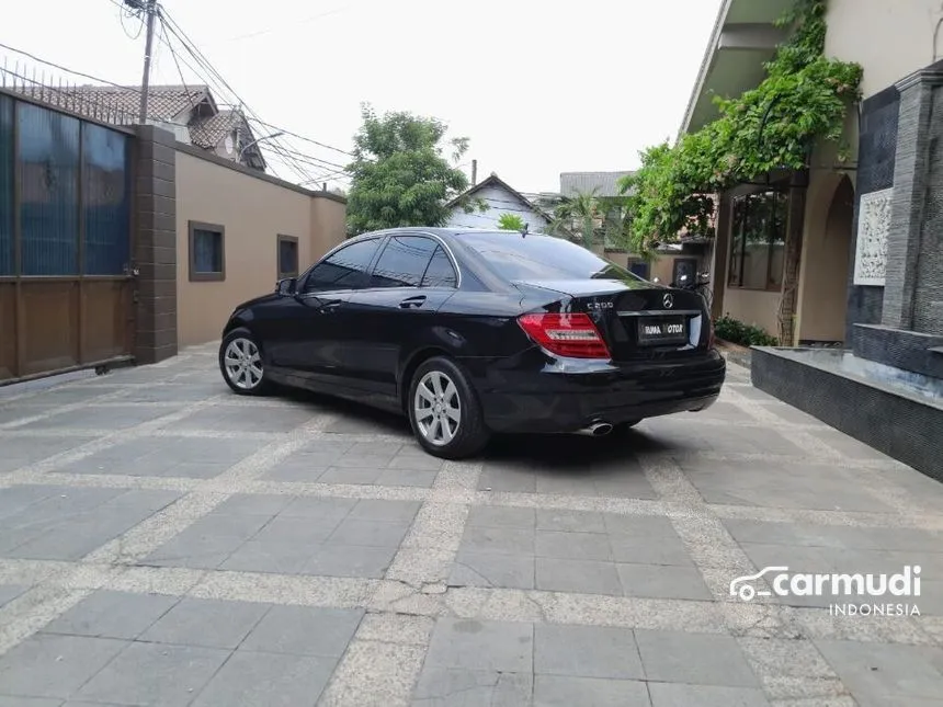 2013 Mercedes-Benz C200 CGI Sedan