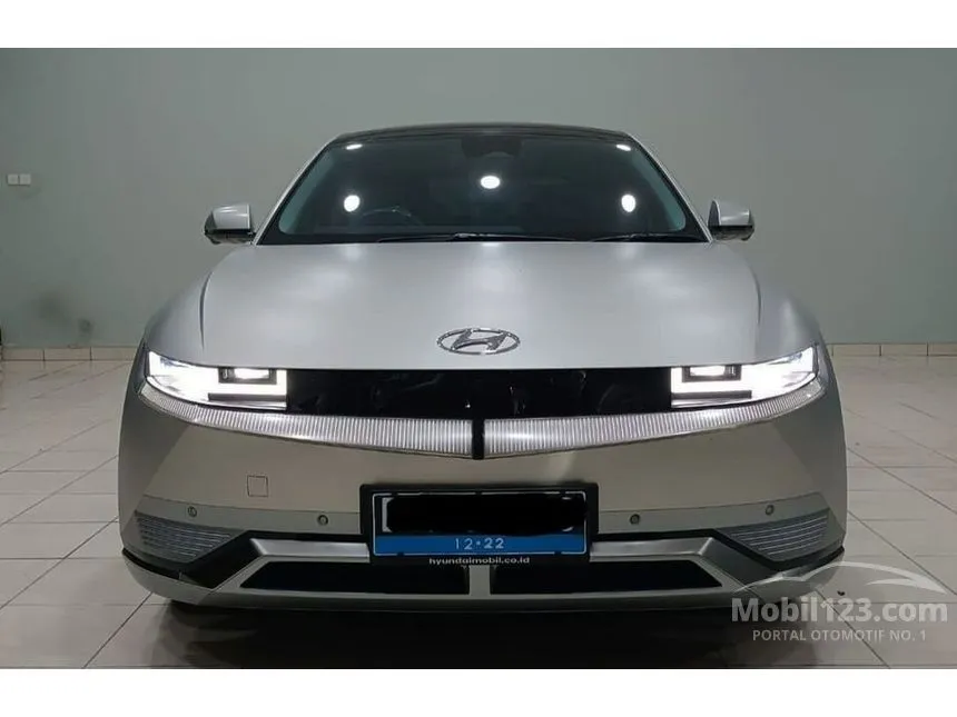 Jual Mobil Hyundai IONIQ 5 2024 Long Range Signature di DKI Jakarta Automatic Wagon Silver Rp 815.900.000