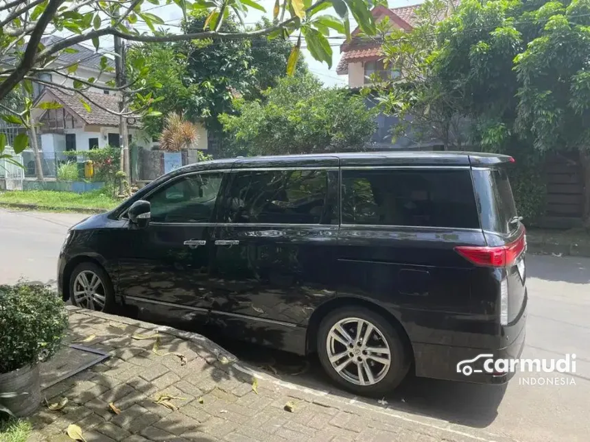 2012 Nissan Elgrand Highway Star MPV